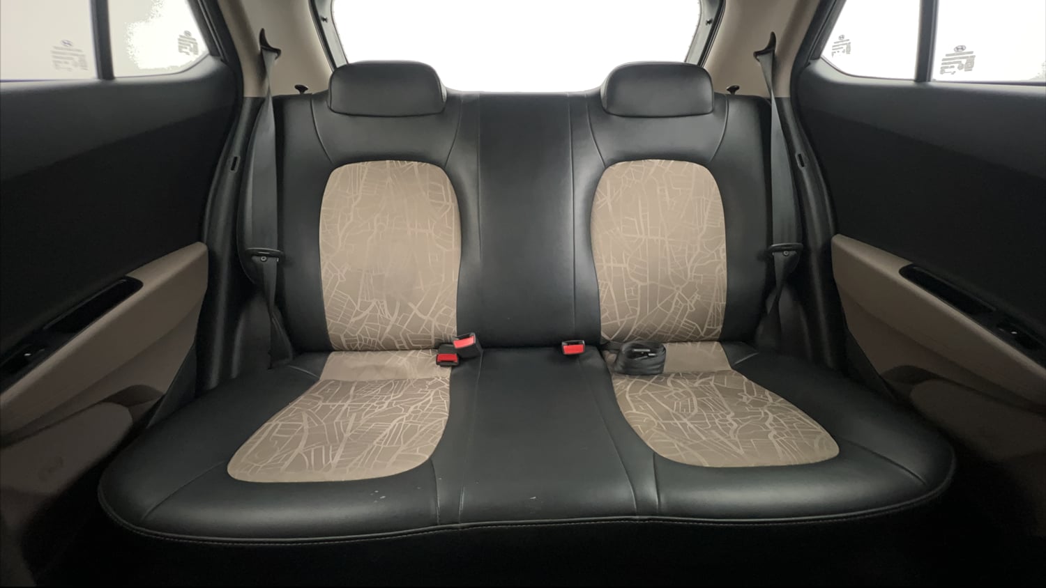Used 2019 Hyundai Grand i10 Sportz 1.2 Kappa VTVT Petrol Manual interior REAR SEAT CONDITION VIEW