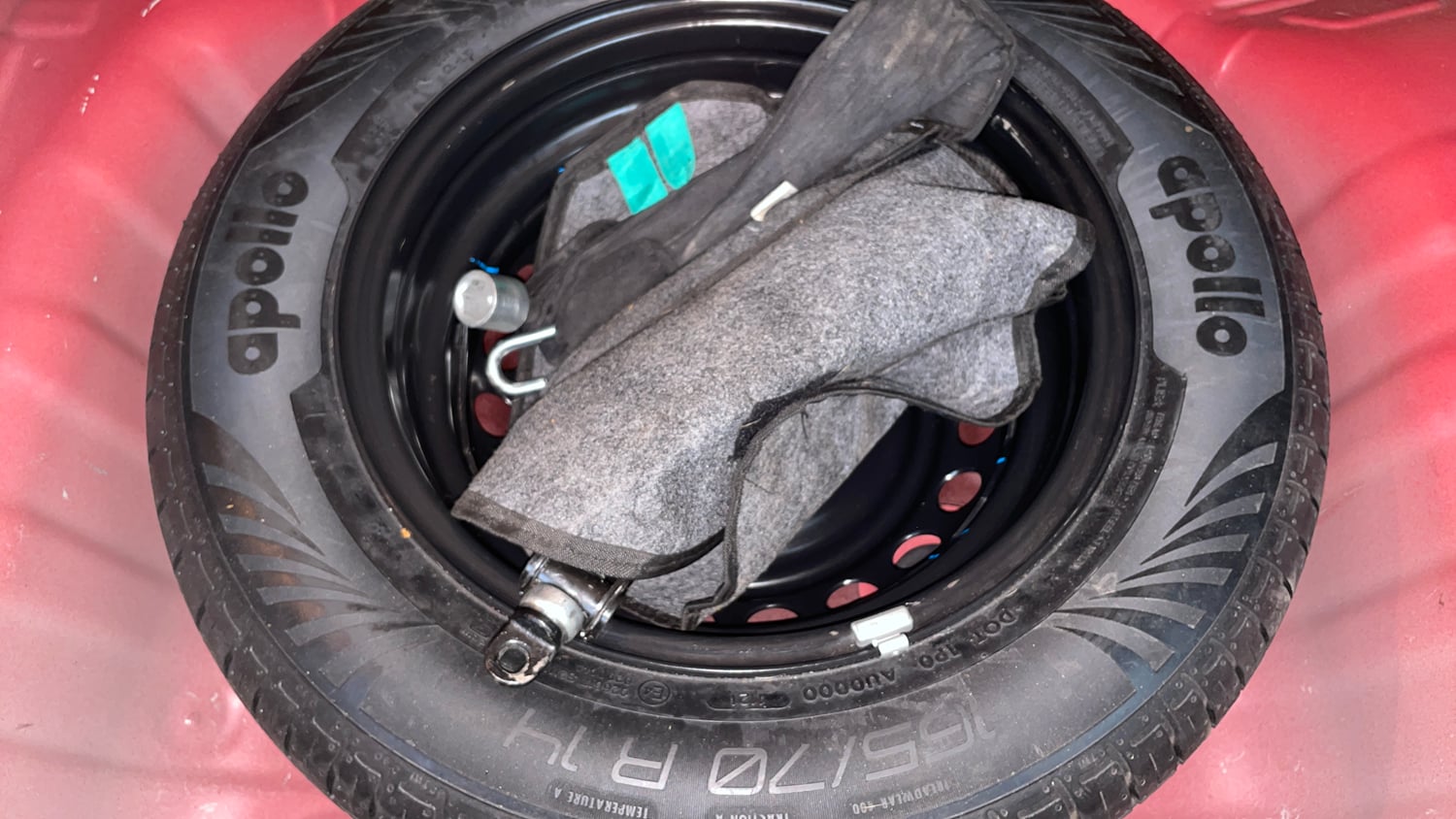 Used 2021 Hyundai Grand i10 Nios Asta AMT 1.2 Kappa VTVT Petrol Automatic tyres SPARE TYRE VIEW