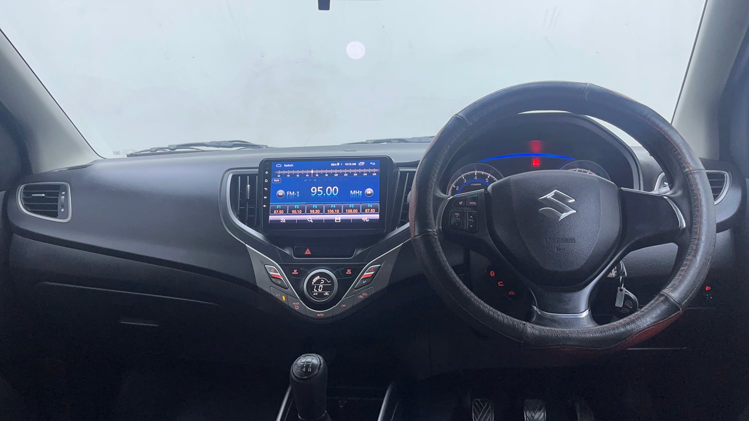 Used 2020 Maruti Suzuki Baleno Delta Petrol Manual interior DASHBOARD VIEW