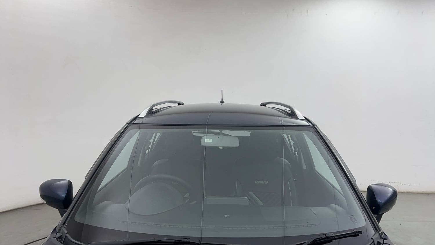 Used 2022 Maruti Suzuki Ignis Zeta 1.2 MT Petrol Manual exterior FRONT WINDSHIELD VIEW