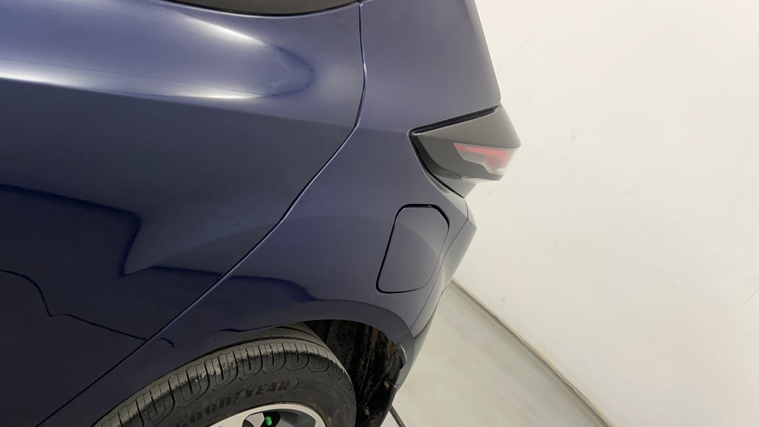 Used 2022 Tata Altroz XZA Petrol Petrol Automatic dents MINOR SCRATCH