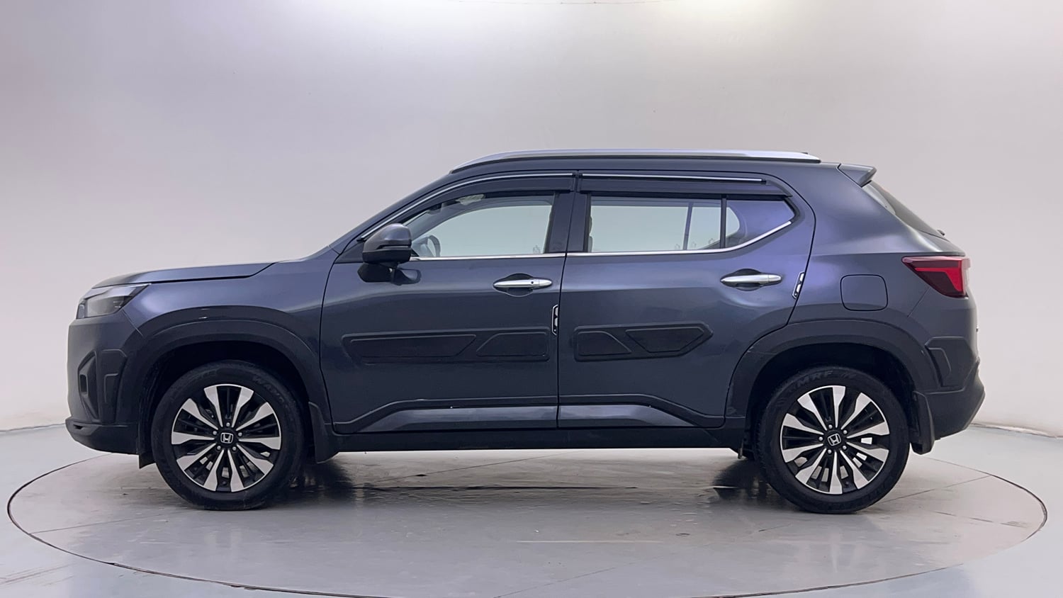 Used 2025 Honda Elevate ZX CVT Petrol Automatic exterior LEFT SIDE VIEW