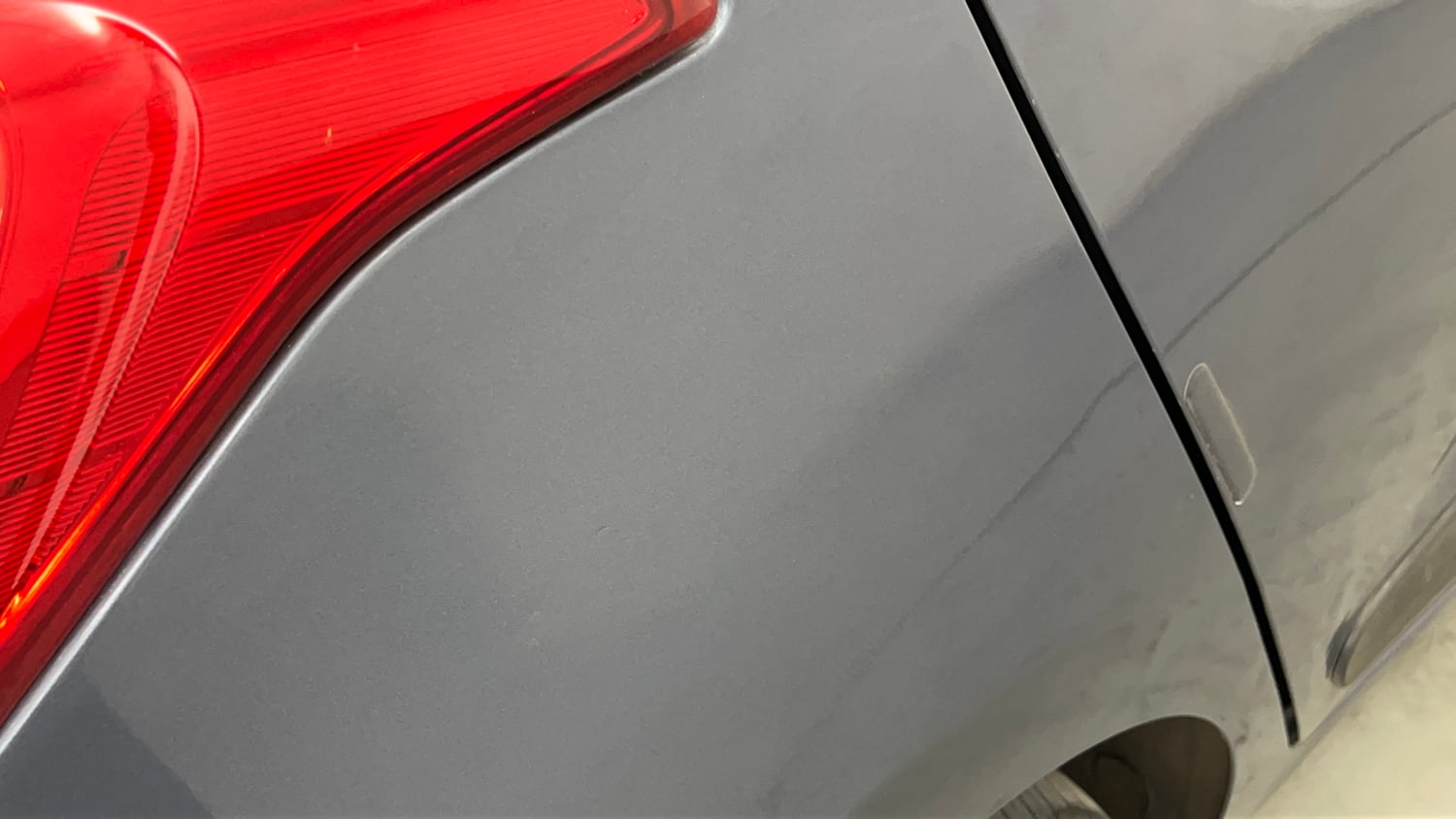 Used 2015 Hyundai Grand i10 Asta AT 1.2 Kappa VTVT Petrol Automatic dents MINOR SCRATCH