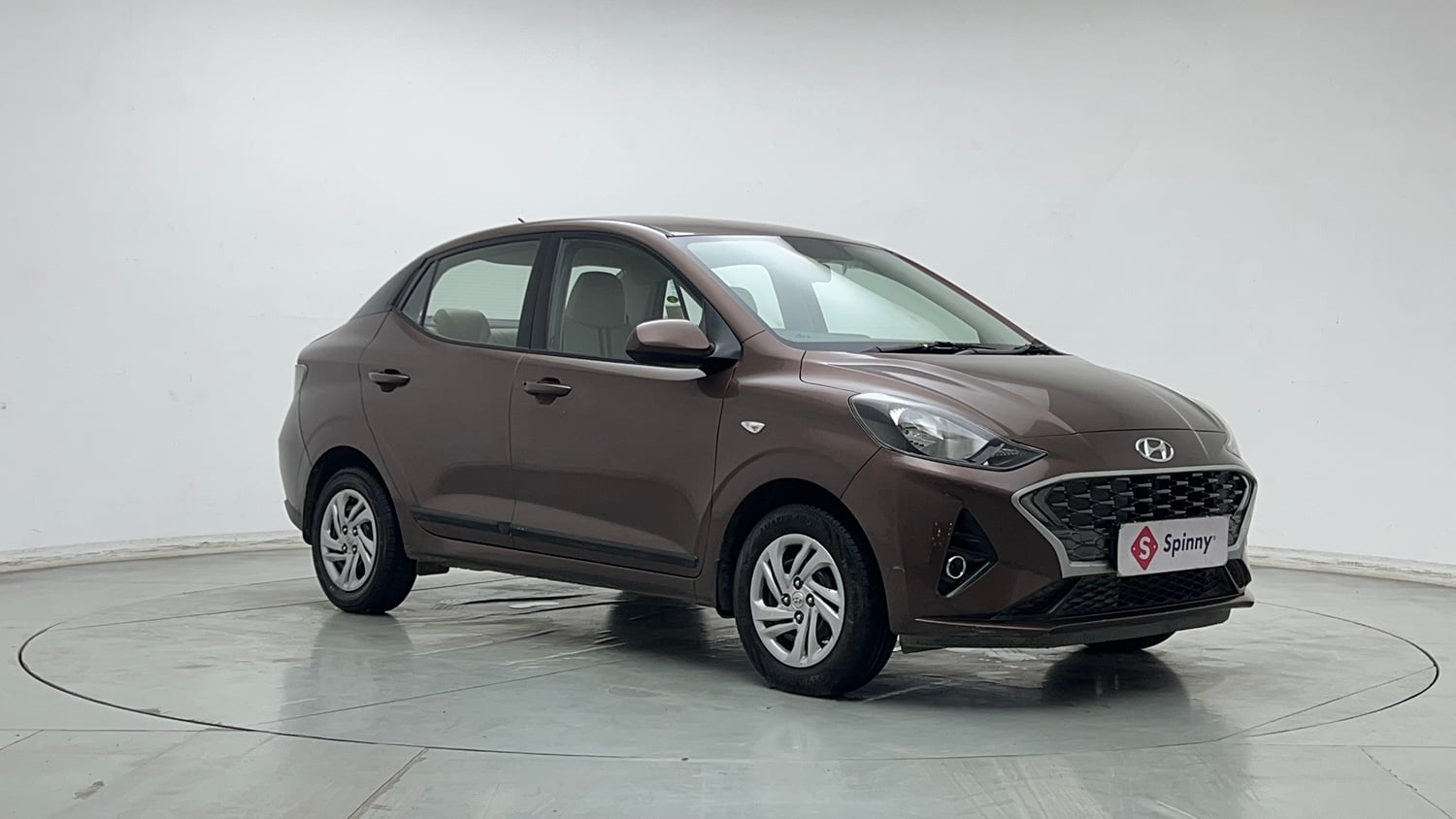 Used 2021 Hyundai Aura S 1.2 CNG Cng Manual exterior RIGHT FRONT CORNER VIEW