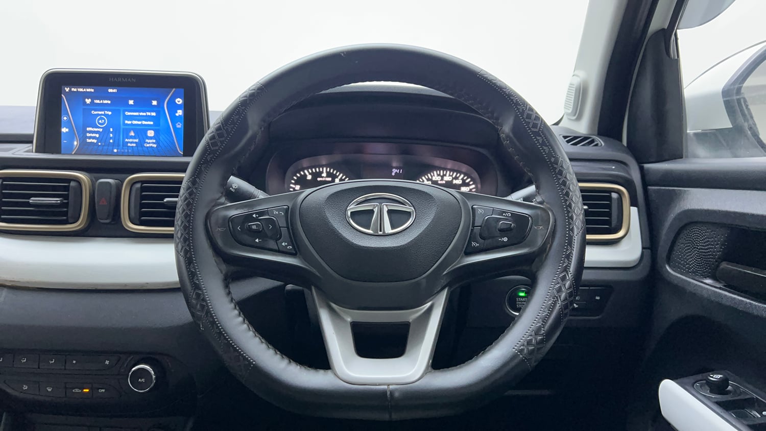 Used 2023 Tata Punch Accomplished AMT Petrol Automatic interior STEERING VIEW