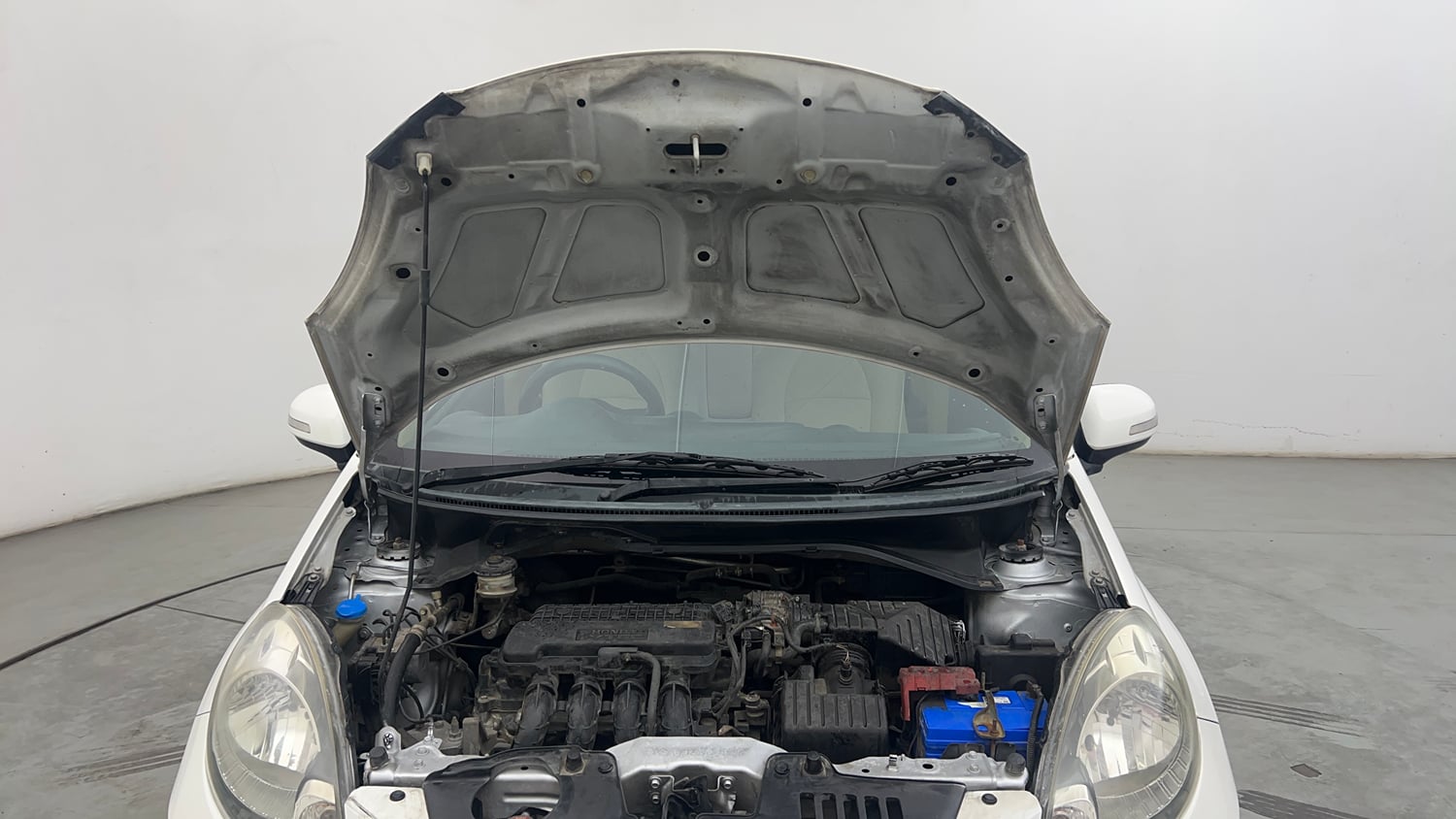 Used 2014 Honda Amaze 1.2 VX AT i-VTEC Petrol Automatic engine ENGINE & BONNET OPEN FRONT VIEW