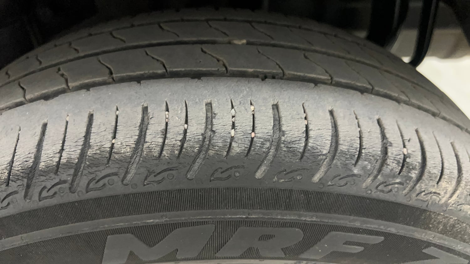 Used 2023 Tata Tigor XZ Plus CNG Cng Manual tyres LEFT REAR TYRE TREAD VIEW