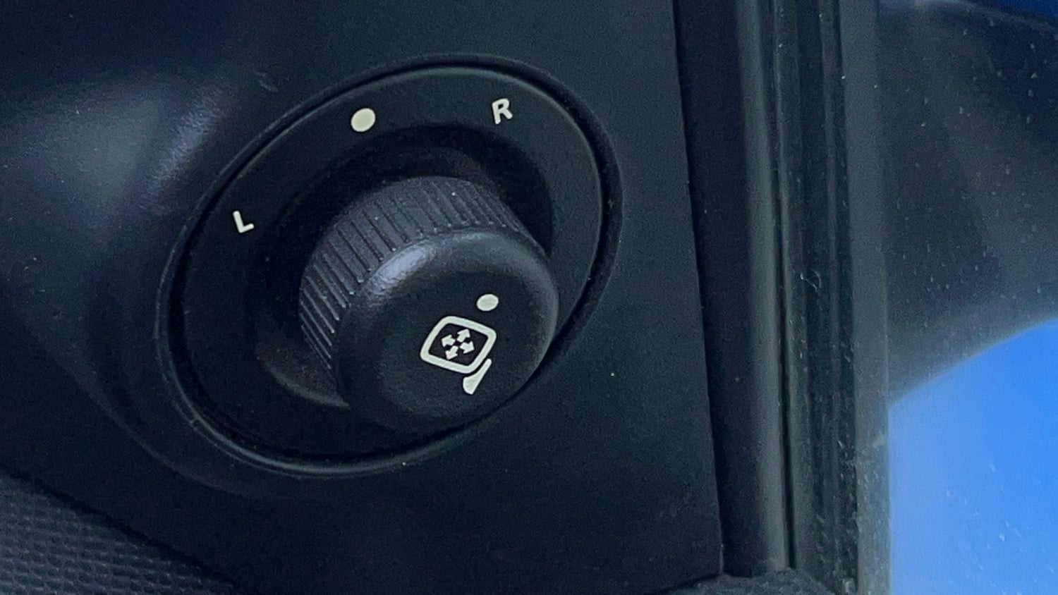 Used 2019 Tata Nexon XMA Petrol Petrol Automatic top_features Adjustable ORVM
