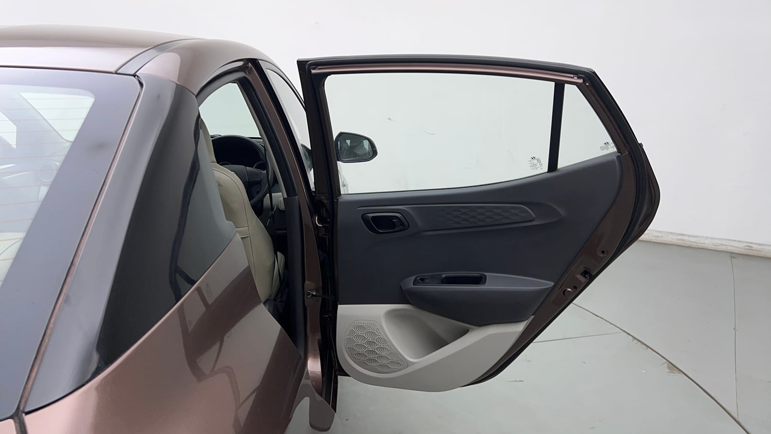 Used 2021 Hyundai Aura S 1.2 CNG Cng Manual interior RIGHT REAR DOOR OPEN VIEW