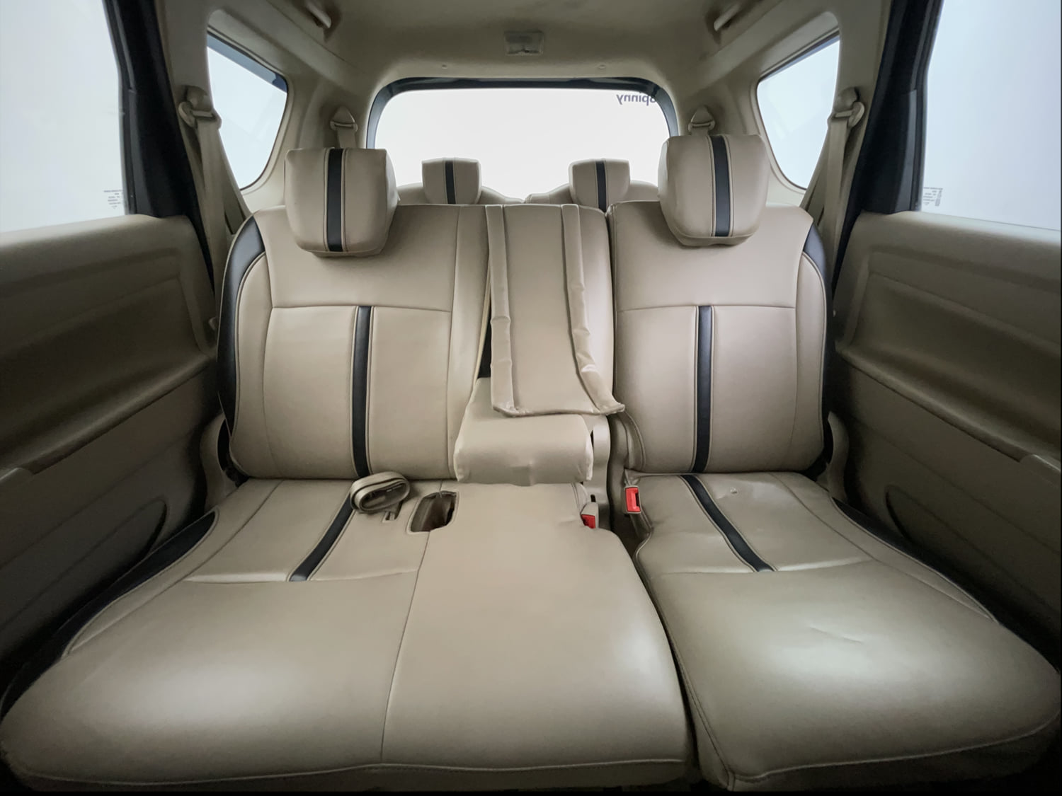 Used 2016 Maruti Suzuki Ertiga VXI AT Petrol Automatic interior REAR SEAT CONDITION VIEW