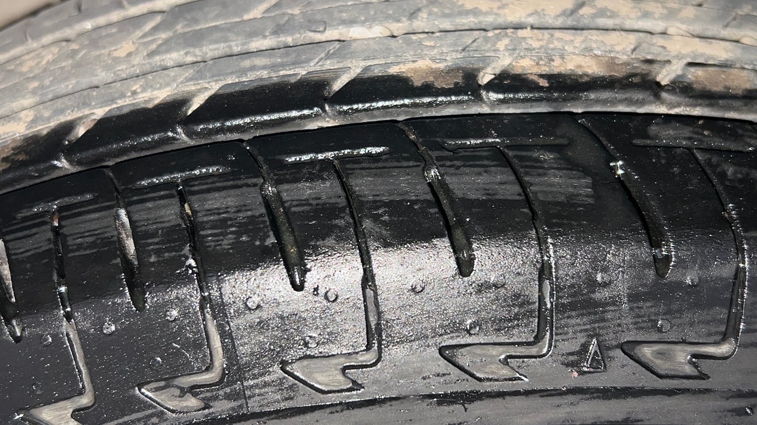 Used 2022 Maruti Suzuki Celerio ZXi Petrol Manual tyres LEFT REAR TYRE TREAD VIEW
