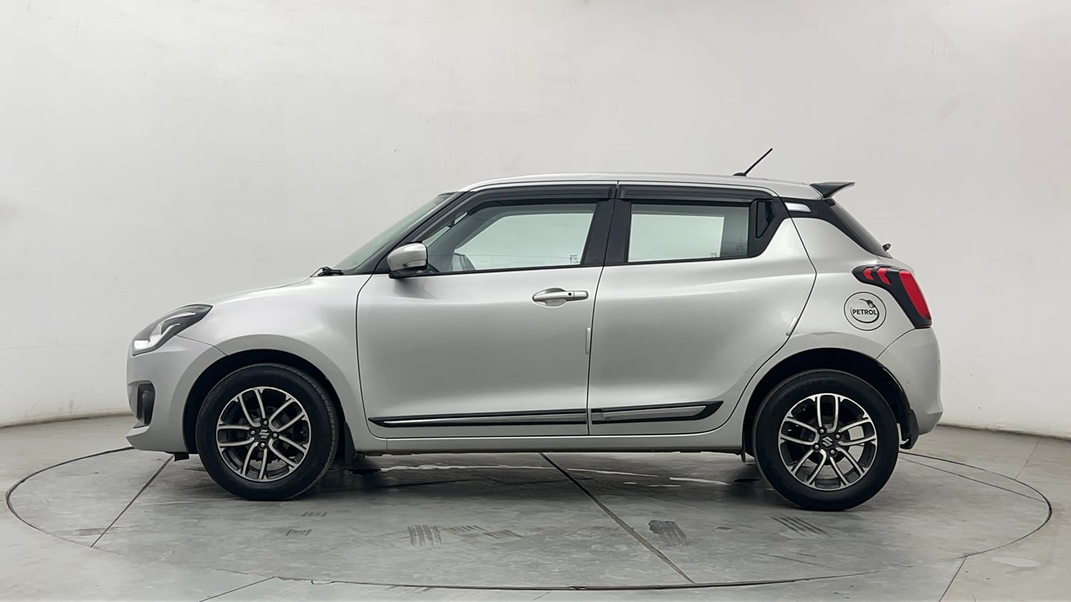 Used 2020 Maruti Suzuki Swift ZXi Plus AMT Petrol Automatic exterior LEFT SIDE VIEW