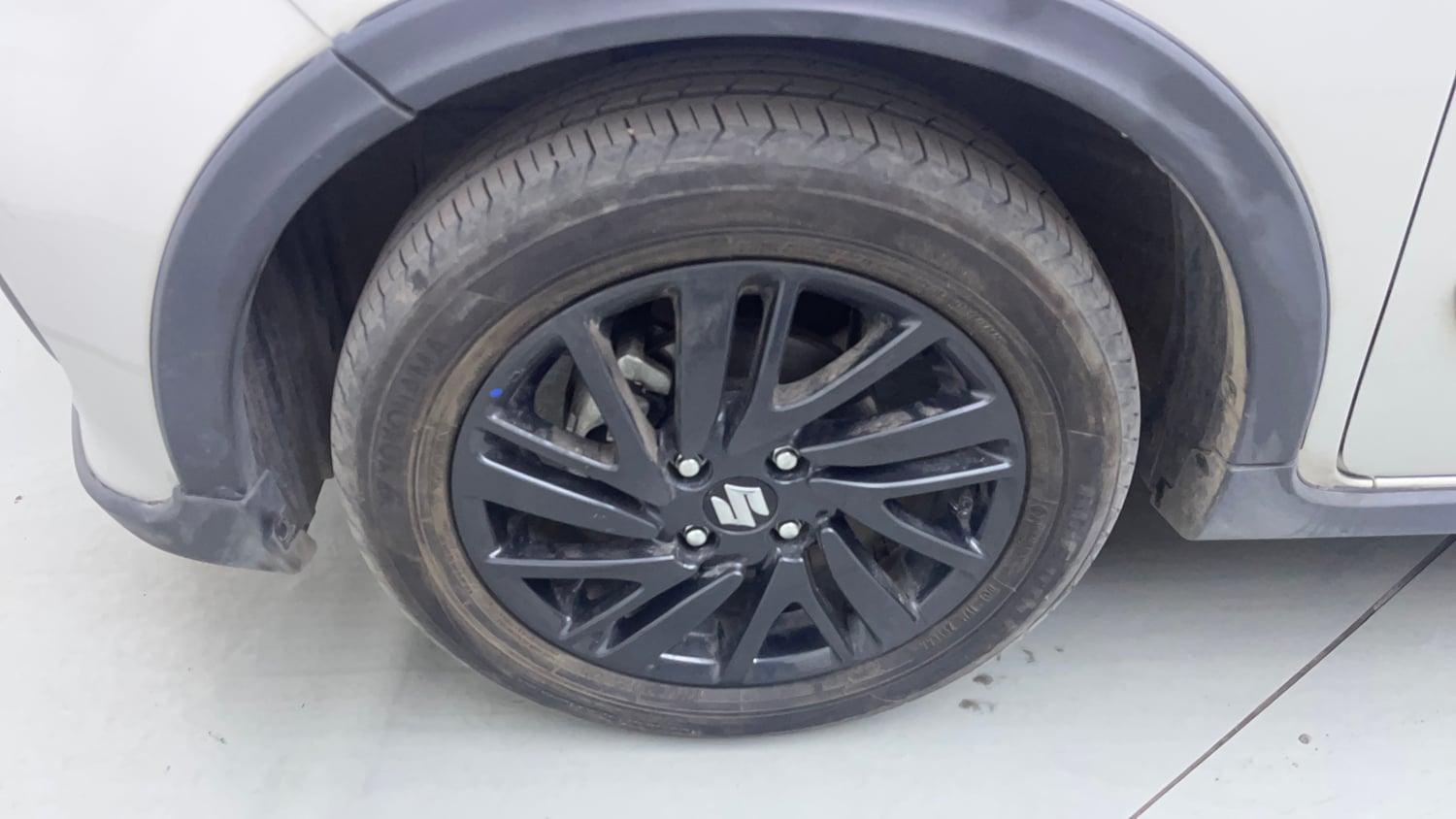 Used 2024 Maruti Suzuki Celerio ZXi Plus AMT Petrol Automatic tyres LEFT FRONT TYRE RIM VIEW
