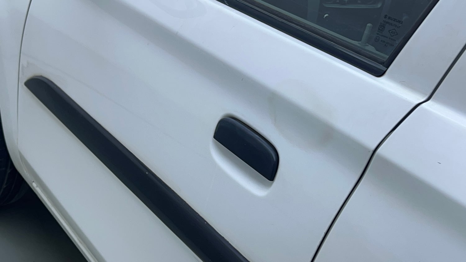 Used 2019 Maruti Suzuki Alto 800 VXi Petrol Manual dents MINOR SCRATCH