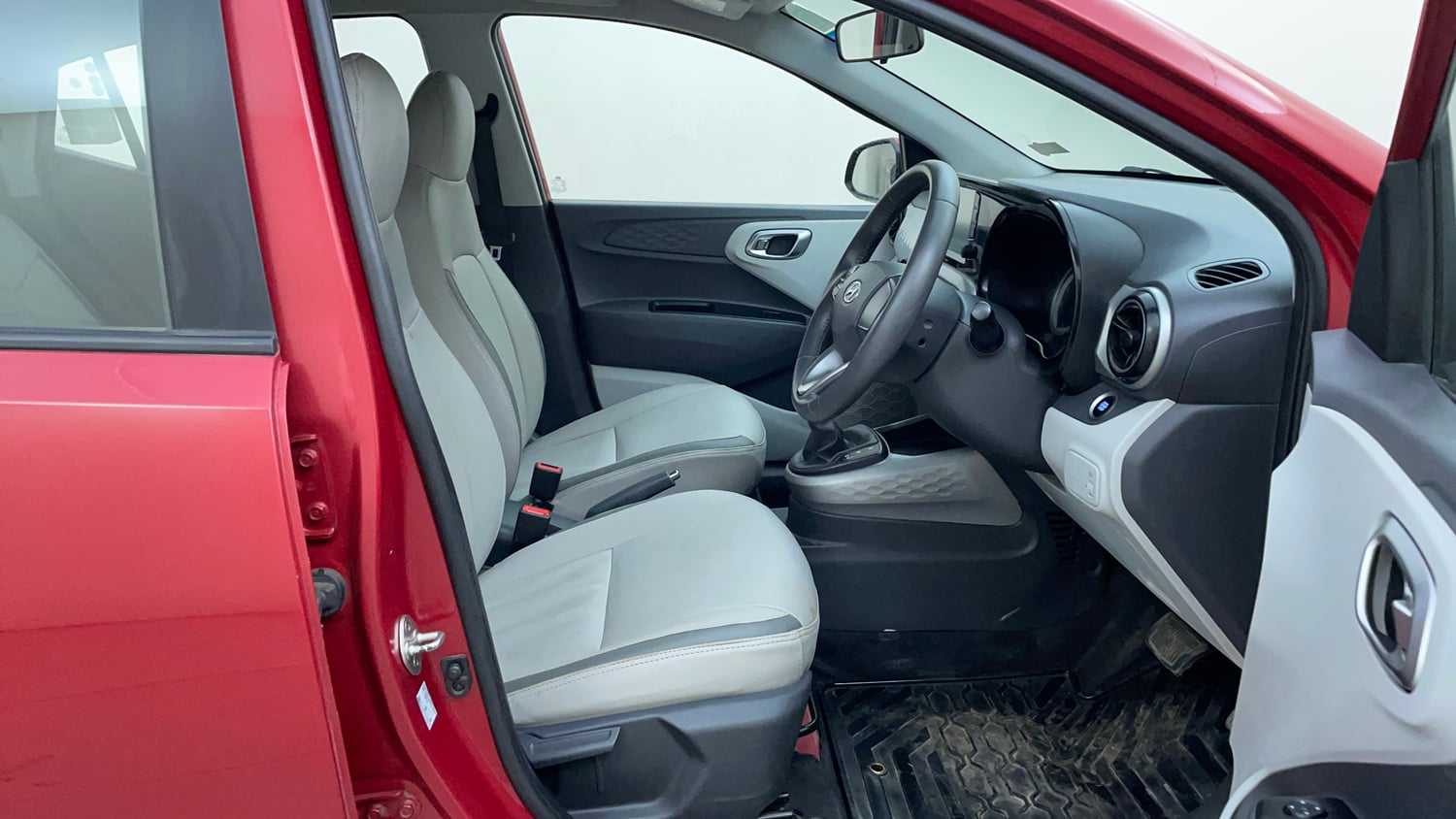Used 2021 Hyundai Grand i10 Nios Asta AMT 1.2 Kappa VTVT Petrol Automatic interior RIGHT SIDE FRONT DOOR CABIN VIEW