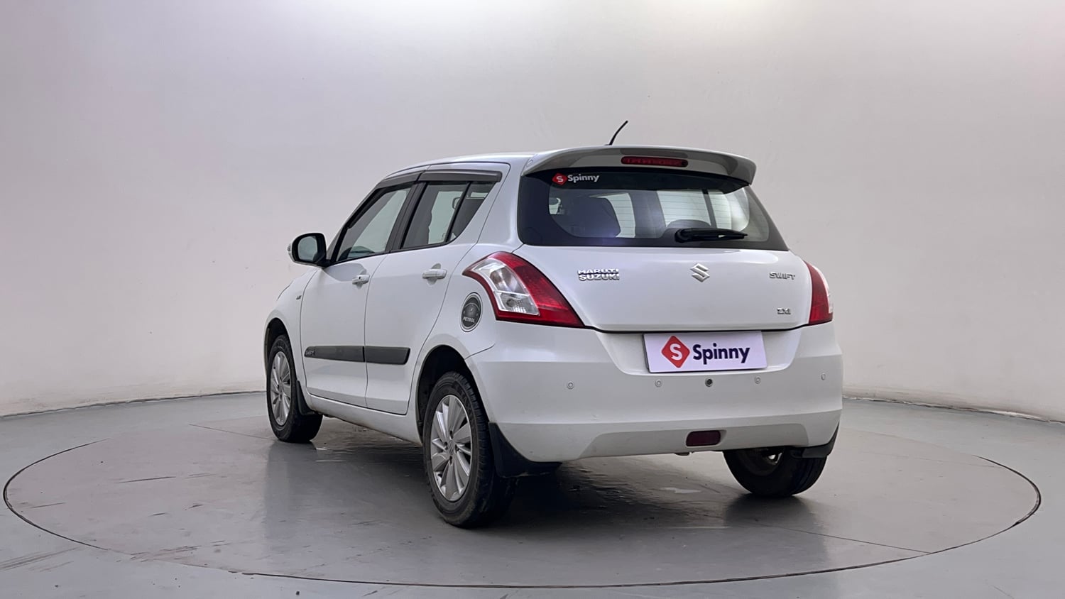 Used 2016 Maruti Suzuki Swift ZXi Petrol Manual exterior LEFT REAR CORNER VIEW