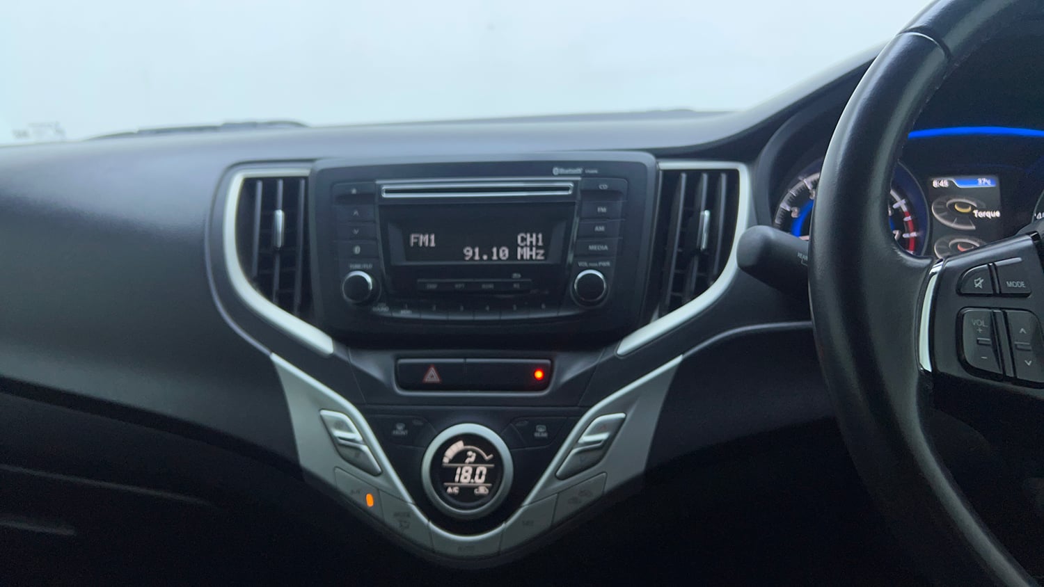 Used 2017 Maruti Suzuki Baleno Zeta 1.2 AT Petrol Automatic top_features Integrated (in-dash) music system