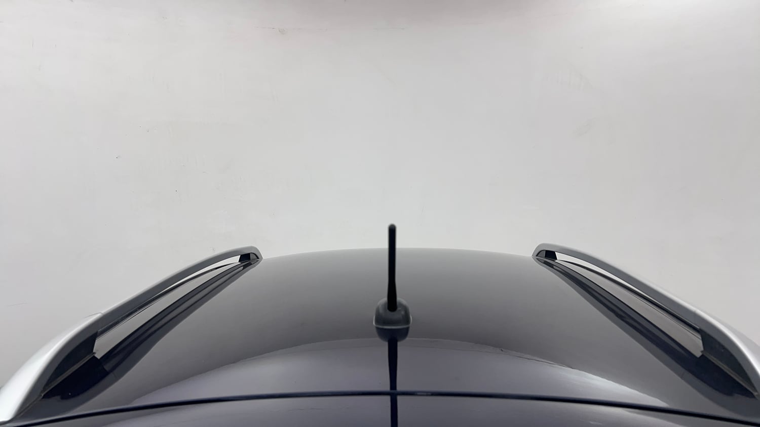Used 2022 Maruti Suzuki Ignis Zeta 1.2 MT Petrol Manual exterior EXTERIOR ROOF VIEW