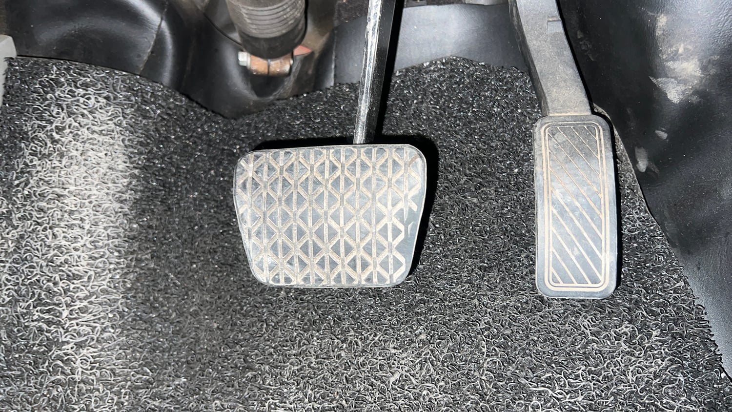 Used 2016 Ford EcoSport Titanium 1.5L Ti-VCT AT Petrol Automatic interior PEDALS VIEW