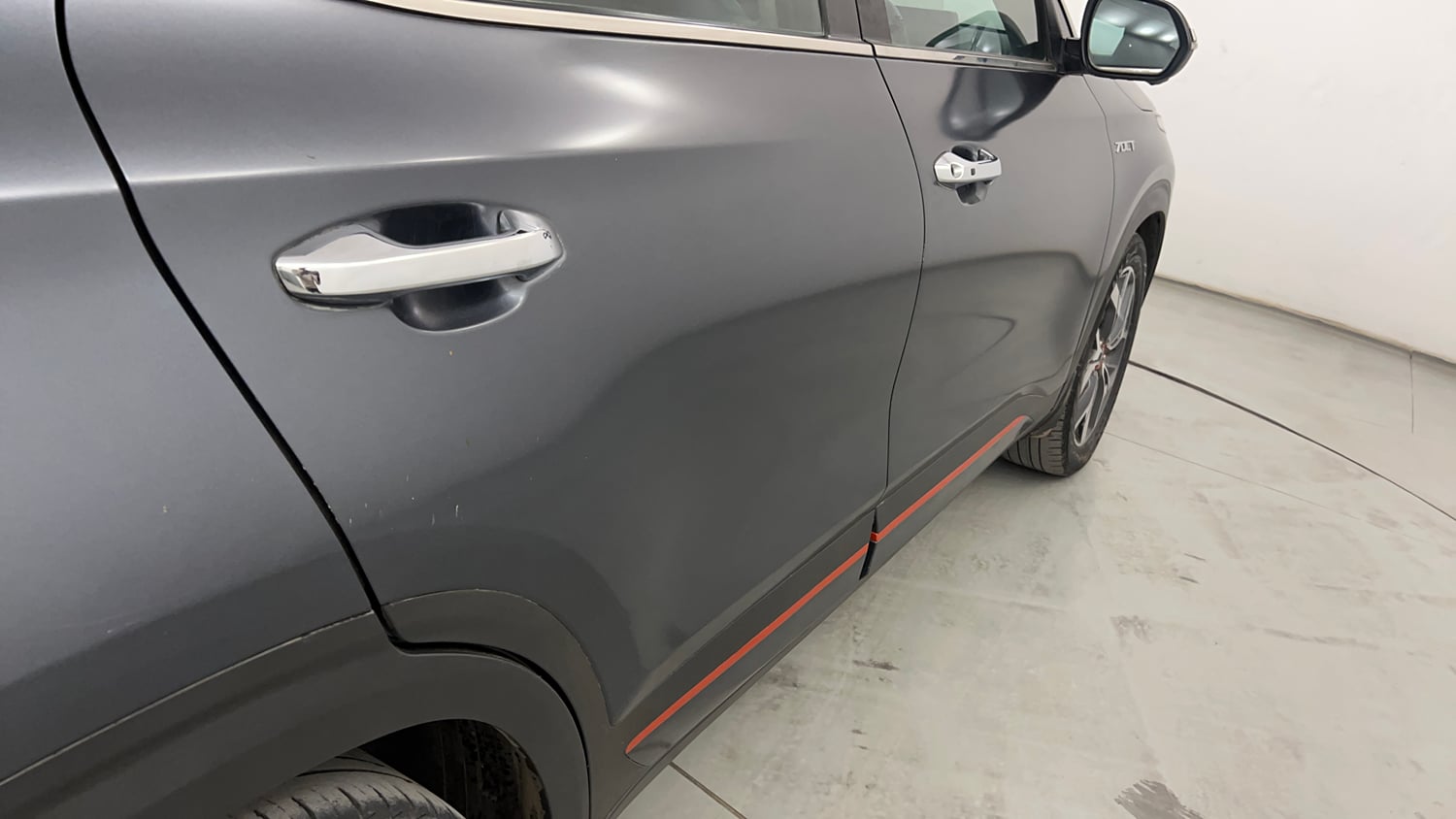 Used 2022 Kia Seltos X Line 1.4 DCT Petrol Automatic dents MINOR DENT