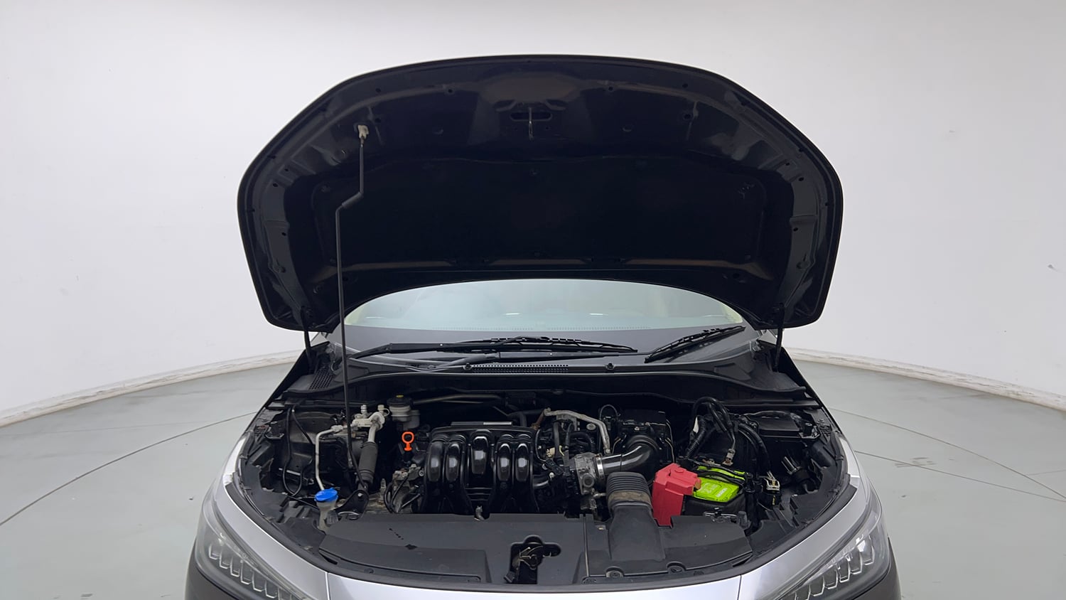 Used 2021 Honda City ZX CVT Petrol Petrol Automatic engine ENGINE & BONNET OPEN FRONT VIEW