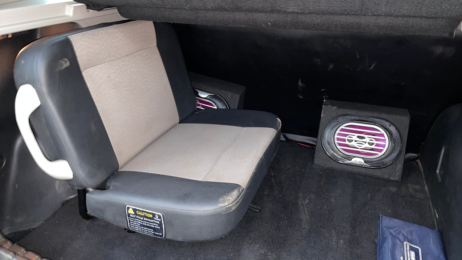 Used 2021 Renault Duster RXZ 1.5 Petrol MT Petrol Manual interior THIRD ROW SEAT