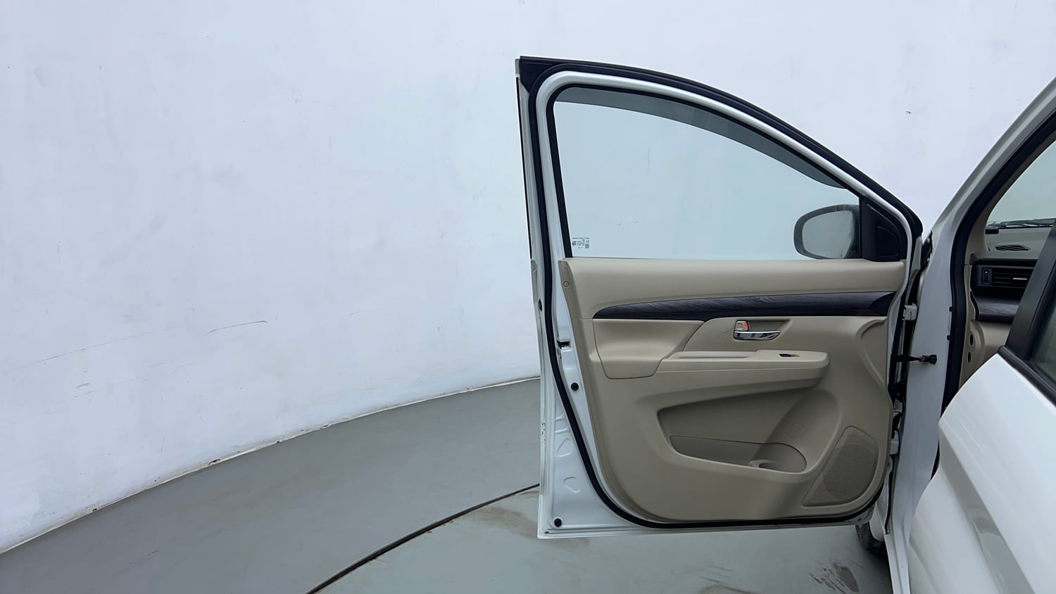 Used 2023 Maruti Suzuki Ertiga ZXi (O) CNG Cng Manual interior LEFT FRONT DOOR OPEN VIEW