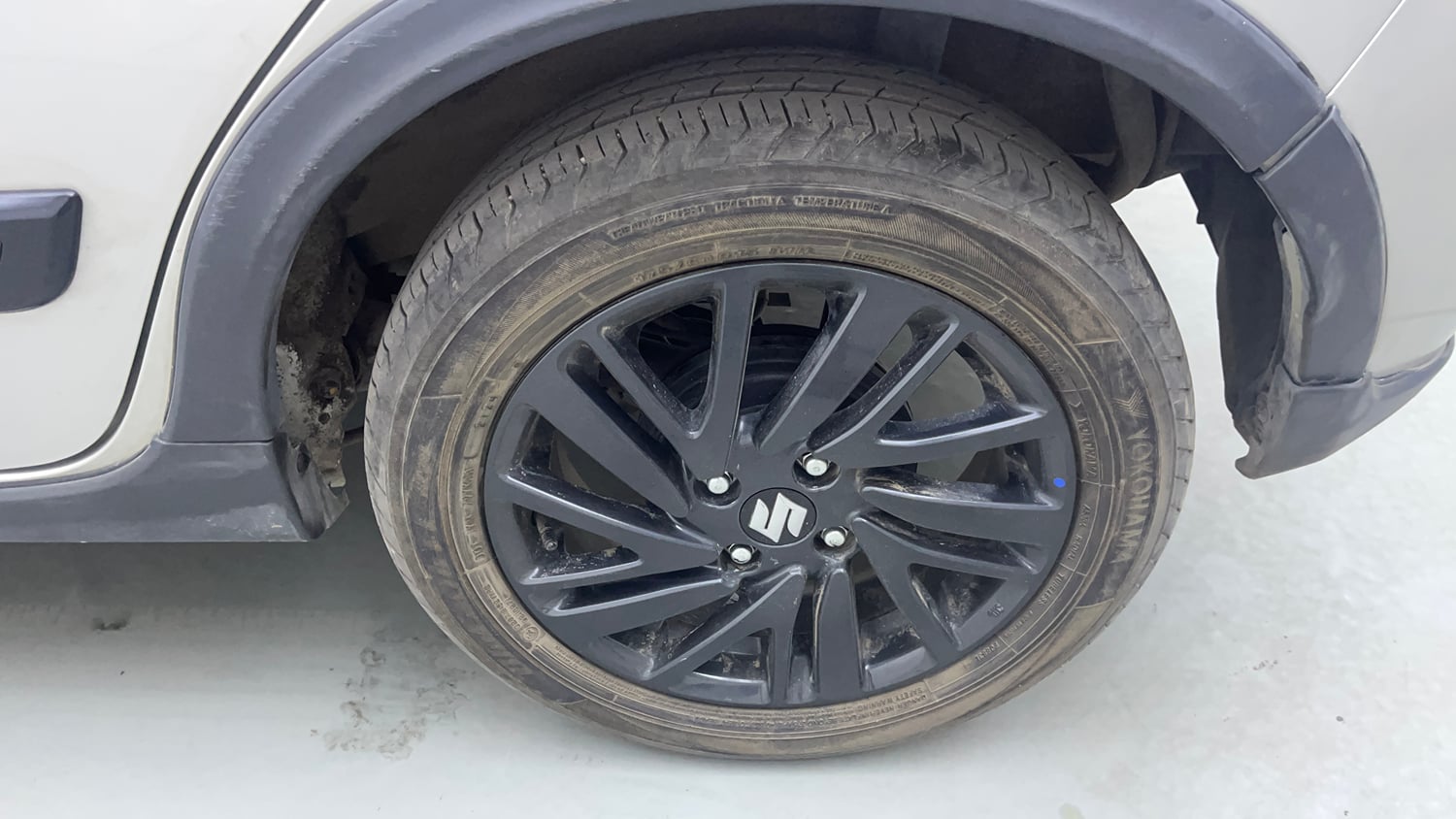 Used 2024 Maruti Suzuki Celerio ZXi Plus AMT Petrol Automatic tyres LEFT REAR TYRE RIM VIEW