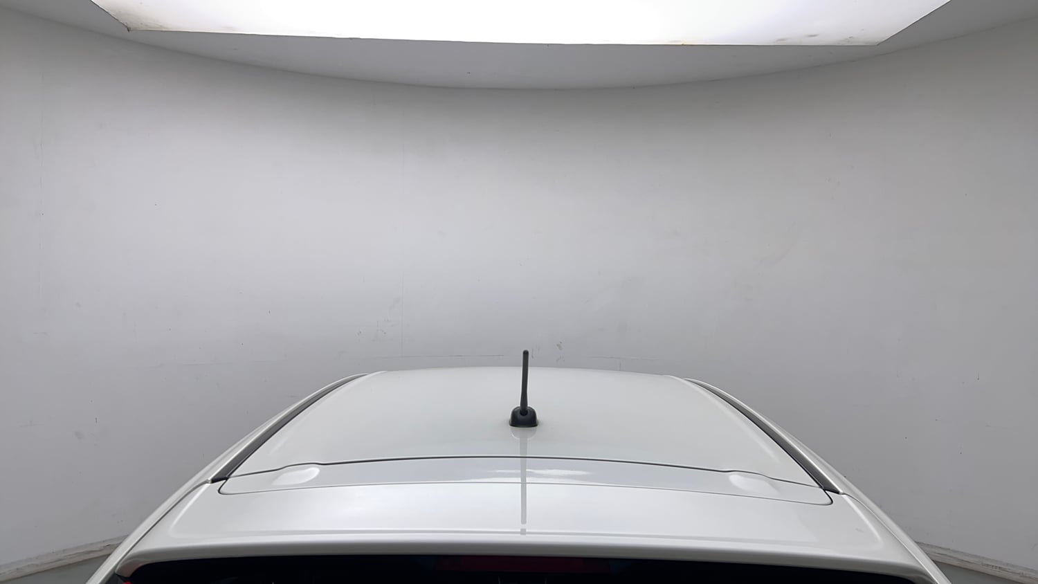 Used 2022 Maruti Suzuki Baleno Zeta MT Petrol Manual exterior EXTERIOR ROOF VIEW