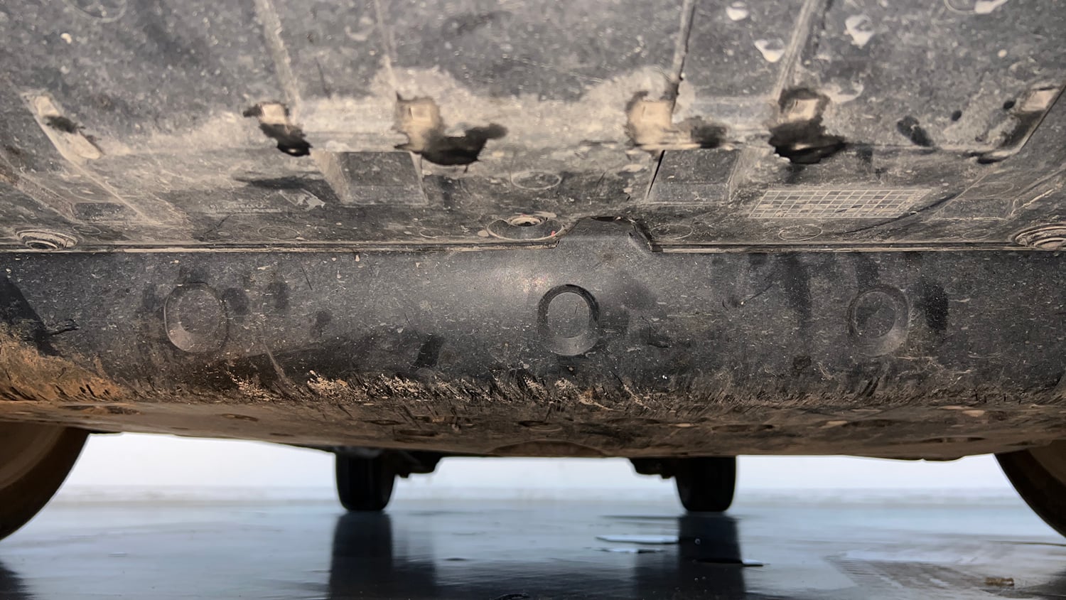 Used 2021 Honda City ZX CVT Petrol Petrol Automatic extra FRONT LEFT UNDERBODY VIEW