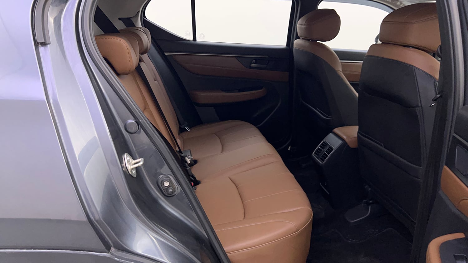 Used 2025 Honda Elevate ZX CVT Petrol Automatic interior RIGHT SIDE REAR DOOR CABIN VIEW
