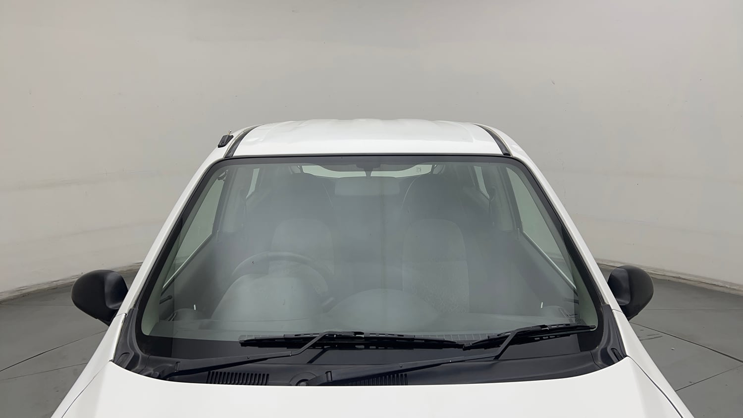 Used 2017 Maruti Suzuki Alto 800 LXi (O) Petrol Manual exterior FRONT WINDSHIELD VIEW