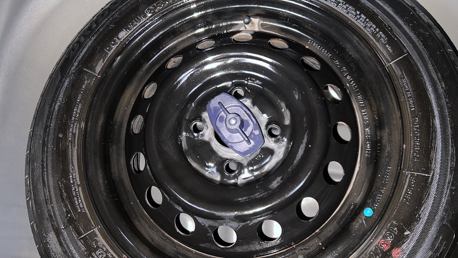 Used 2022 Maruti Suzuki Celerio ZXi Petrol Manual tyres SPARE TYRE VIEW