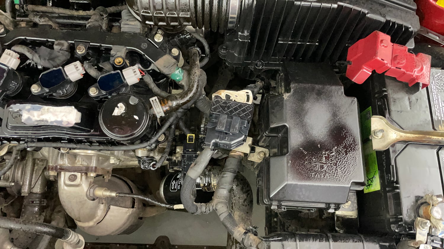Used 2020 Tata Altroz XT Petrol Petrol Manual engine ENGINE LEFT SIDE VIEW