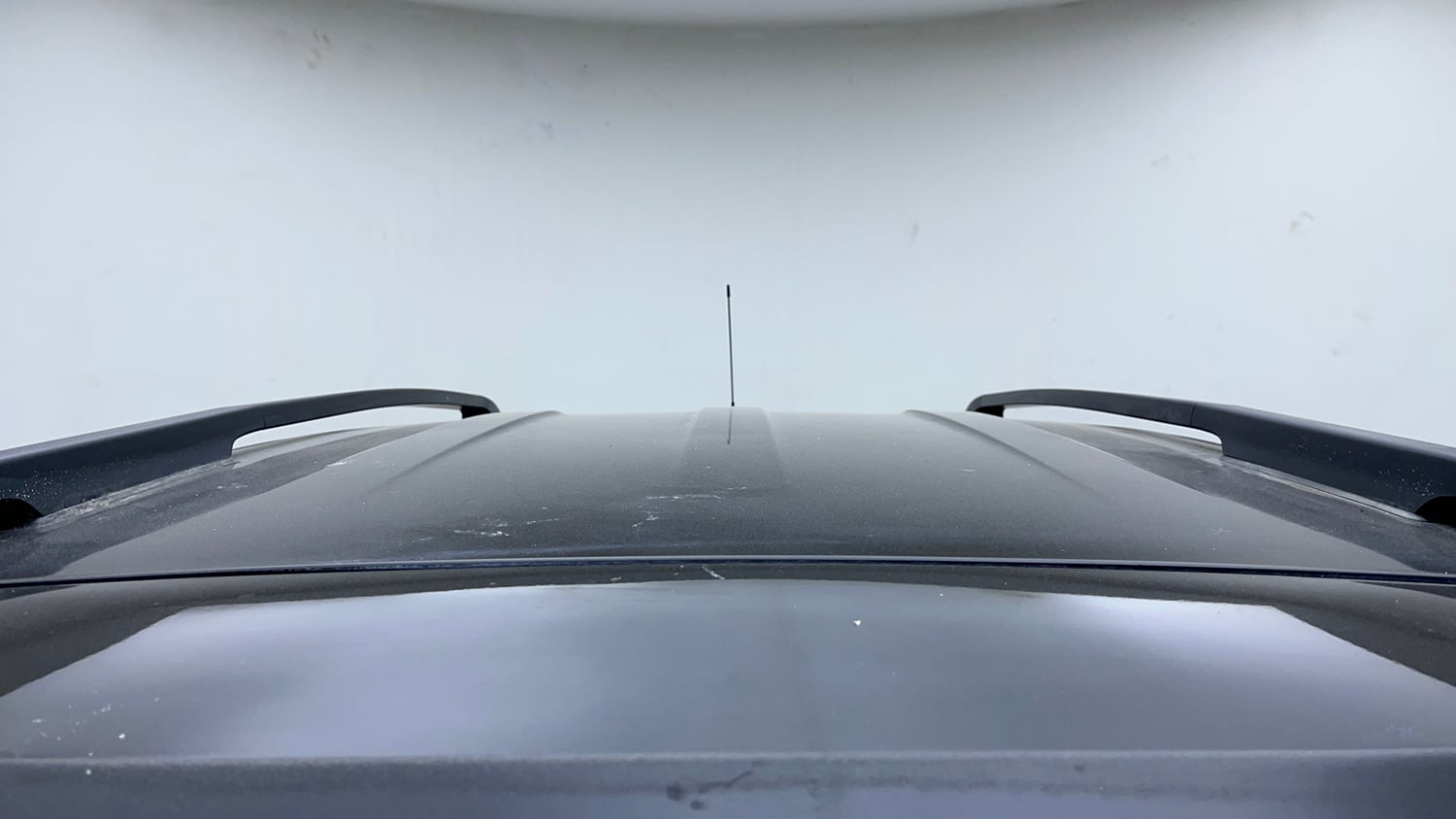 Used 2022 Renault Triber RXZ Dual Tone Petrol Manual exterior EXTERIOR ROOF VIEW