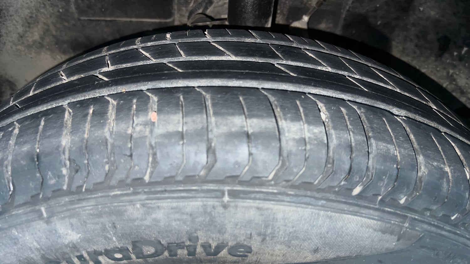 Used 2024 Tata Punch Pure MT Petrol Manual tyres LEFT FRONT TYRE TREAD VIEW