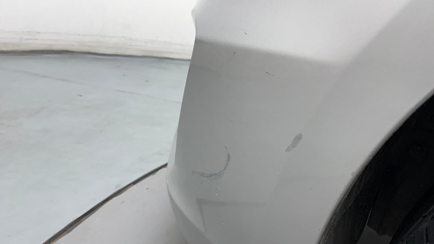 Used 2017 Maruti Suzuki Ciaz ZXi  AT Petrol Automatic dents MINOR SCRATCH