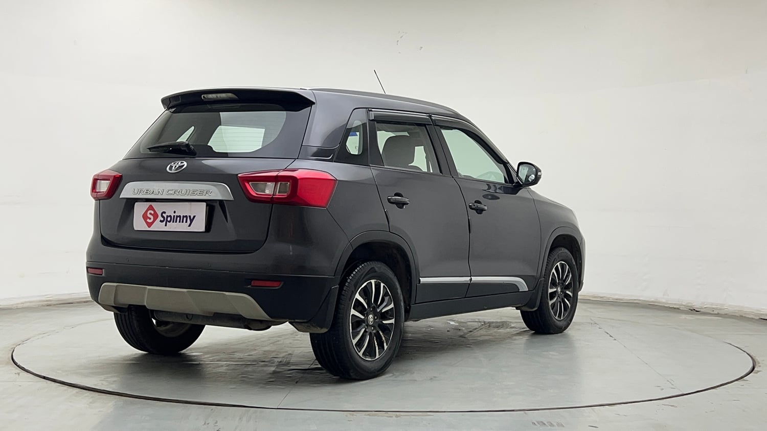 Used 2022 Toyota Urban Cruiser Premium Grade MT Petrol Manual exterior RIGHT REAR CORNER VIEW
