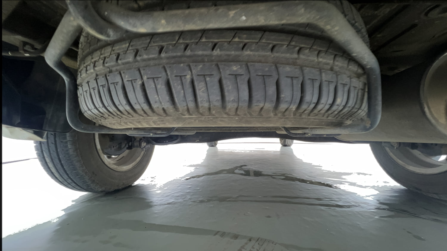 Used 2023 Maruti Suzuki Ertiga ZXi (O) CNG Cng Manual tyres SPARE TYRE VIEW