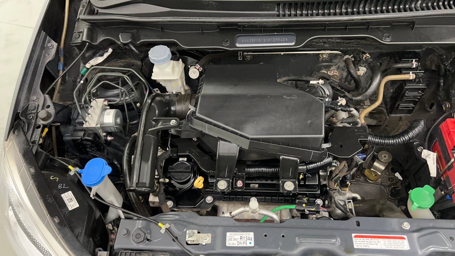 Used 2023 Maruti Suzuki Alto K10 VXi Petrol Manual engine ENGINE RIGHT SIDE VIEW