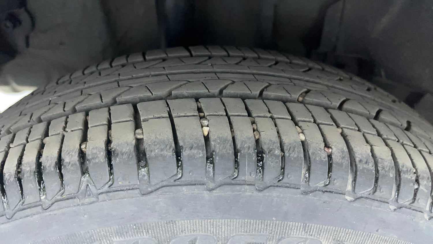 Used 2023 Tata Tigor XZ Plus Petrol Manual tyres RIGHT REAR TYRE TREAD VIEW