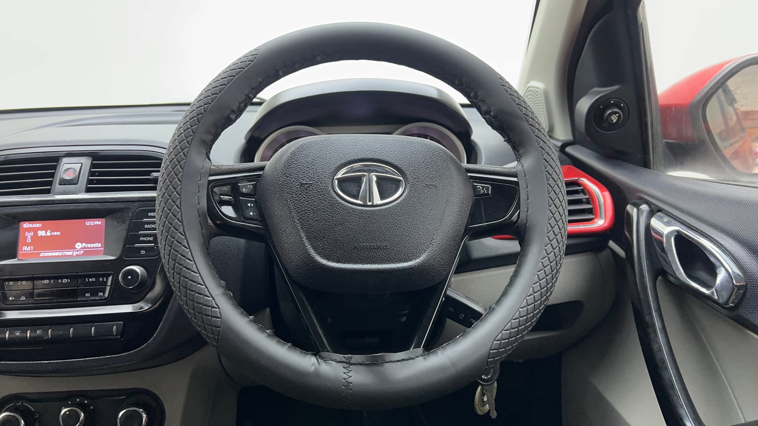 Used 2017 Tata Tiago Revotron XZA Petrol Automatic interior STEERING VIEW