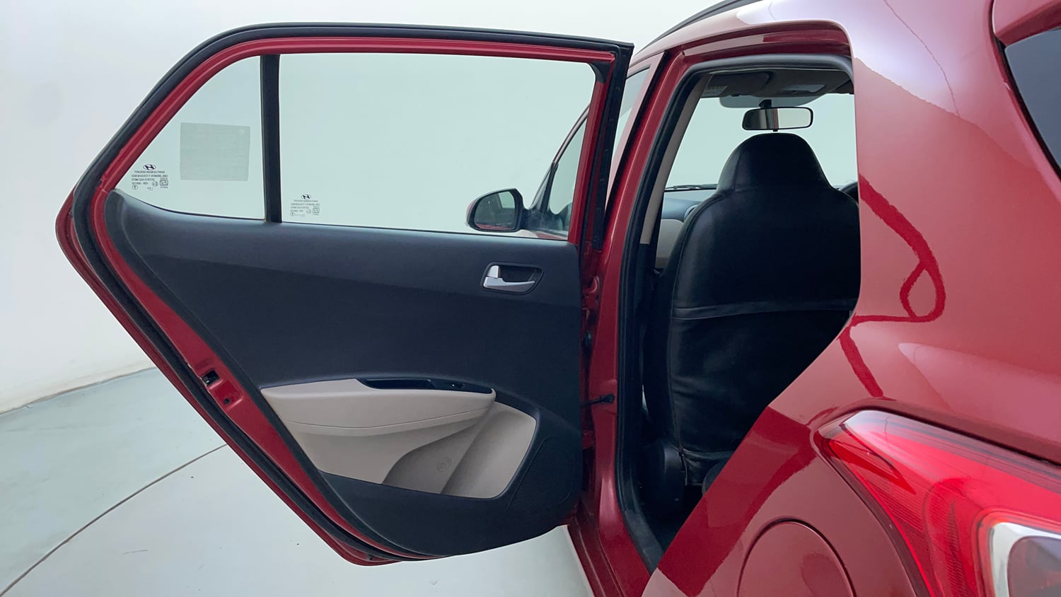 Used 2017 Hyundai Grand i10 Sportz (O) 1.2 Kappa VTVT Petrol Manual interior LEFT REAR DOOR OPEN VIEW