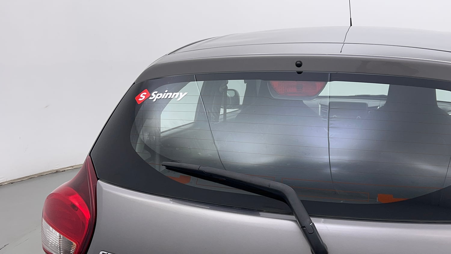 Used 2022 Maruti Suzuki Celerio ZXi Petrol Manual top_features Rear wiper