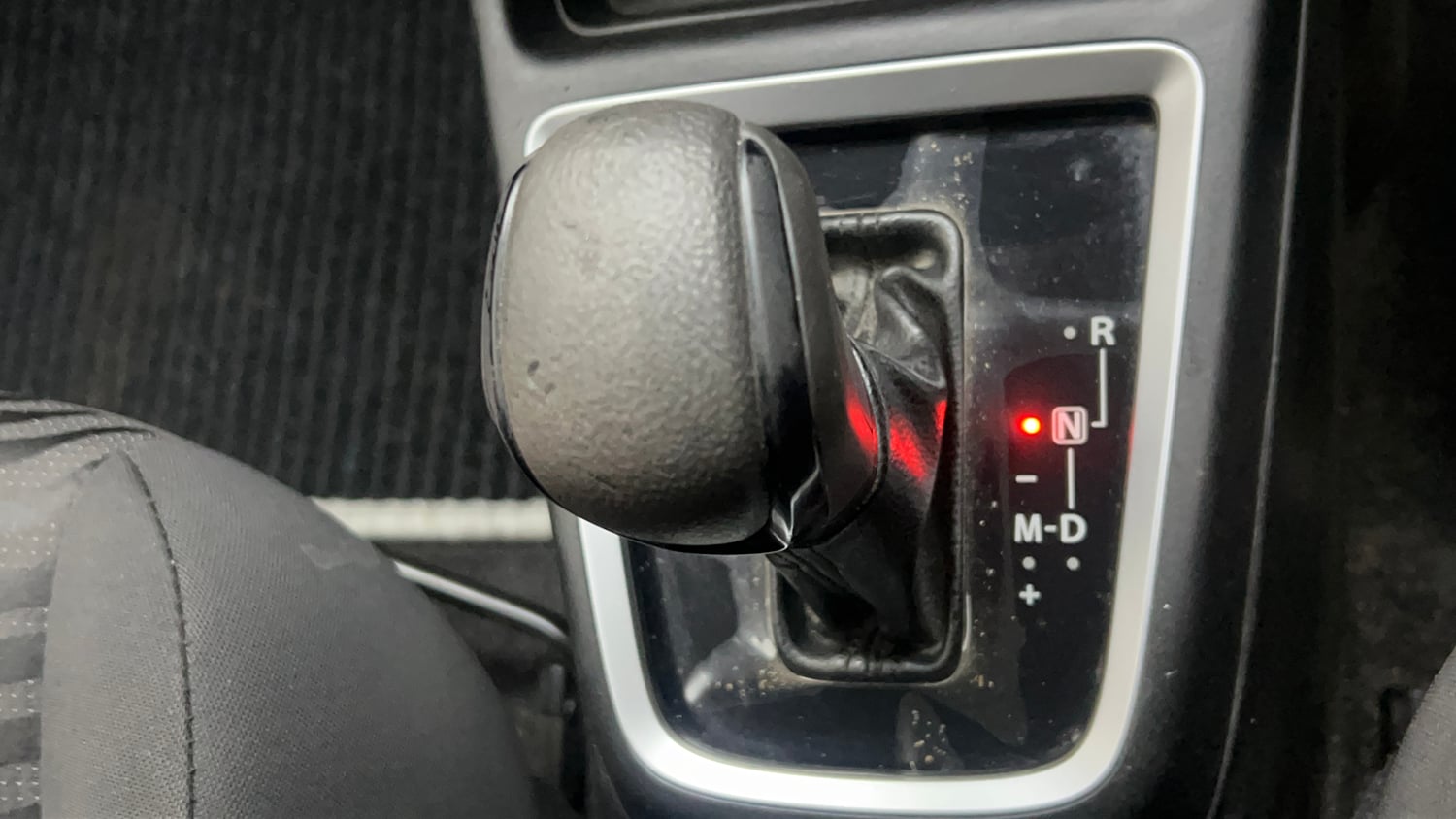 Used 2019 Maruti Suzuki Swift ZDi AMT Diesel Automatic interior GEAR  KNOB VIEW