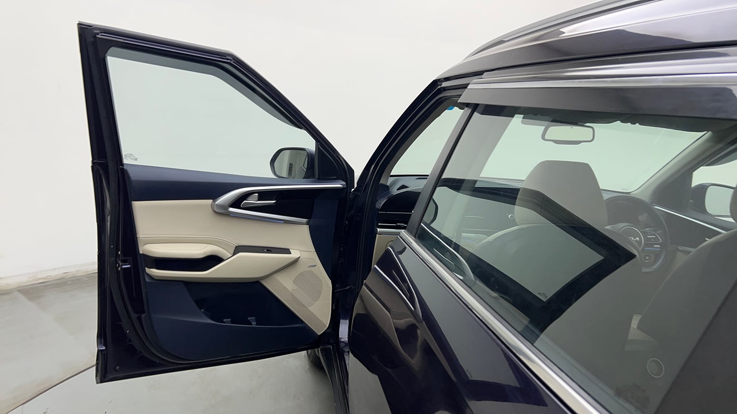 Used 2022 Kia Carens Luxury Plus 1.5 Diesel AT 7 STR Diesel Automatic interior LEFT FRONT DOOR OPEN VIEW