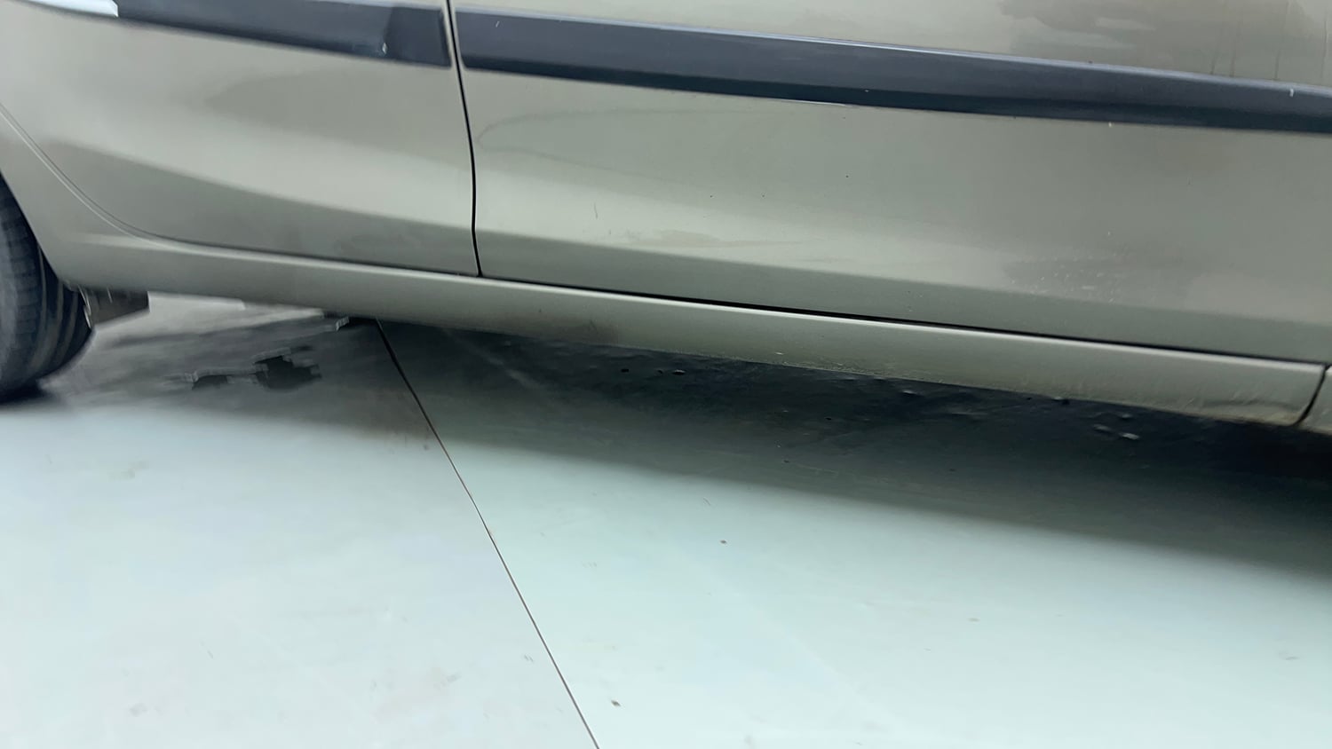 Used 2020 Maruti Suzuki Ciaz Alpha 1.5 AT Petrol Automatic dents MINOR DENT
