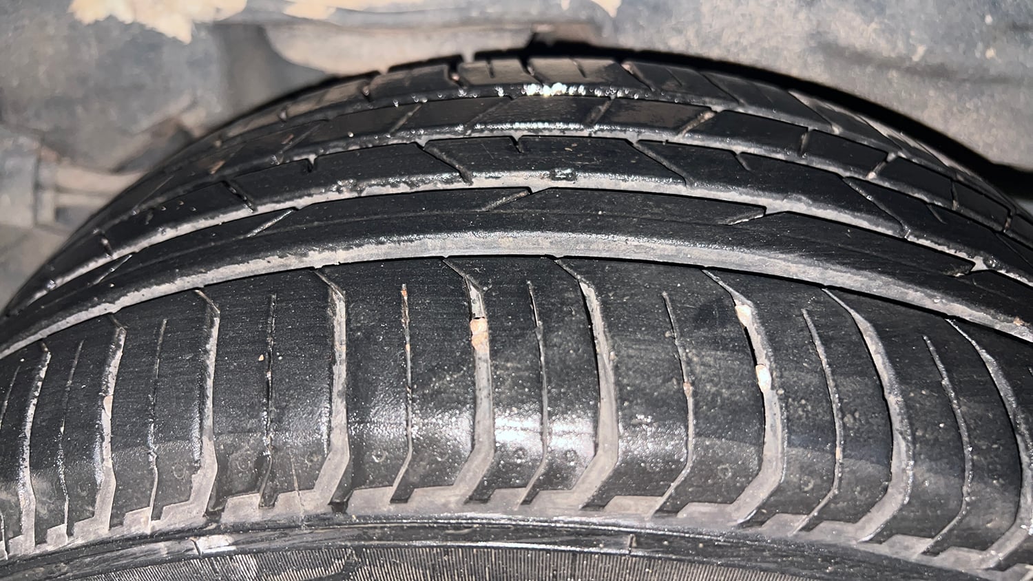 Used 2018 Toyota Corolla Altis VL CVT Petrol Petrol Automatic tyres LEFT REAR TYRE TREAD VIEW