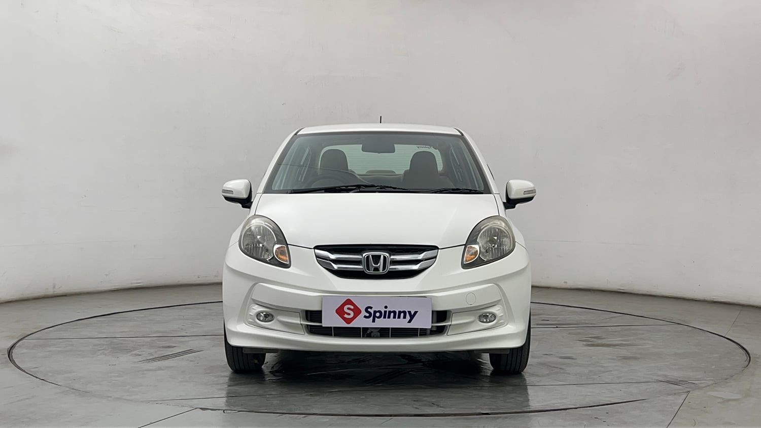 Used 2014 Honda Amaze 1.2 VX AT i-VTEC Petrol Automatic exterior FRONT VIEW