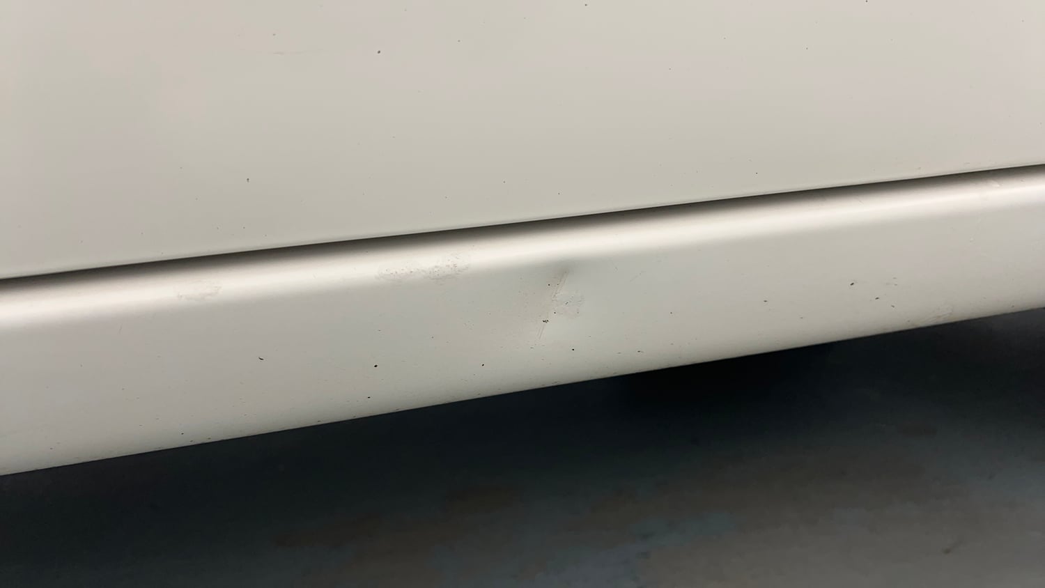 Used 2016 Maruti Suzuki Wagon R VXI Petrol Manual dents MINOR DENT